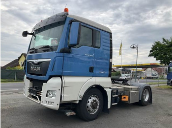 مقطورة السحب MAN TGX 18.440