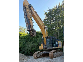 حفّار CATERPILLAR 352F