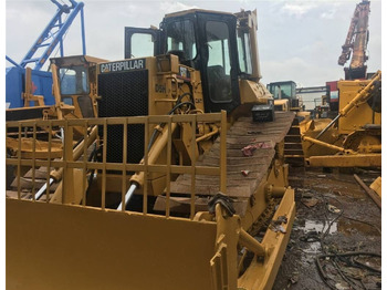 بلدوزر CATERPILLAR D5H