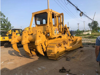 بلدوزر CATERPILLAR D8K