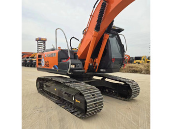 حفّار HITACHI ZX200
