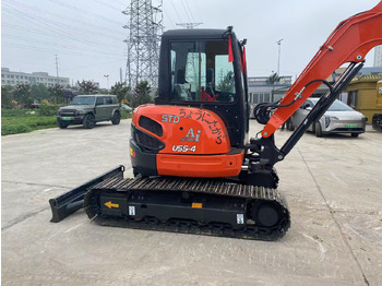 حفار صغير KUBOTA U55: صورة 2