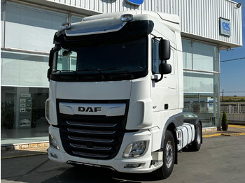 مقطورة السحب DAF