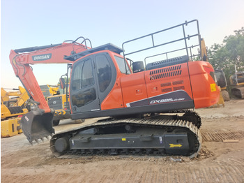 حفار زاحف DOOSAN DX225LC-9C