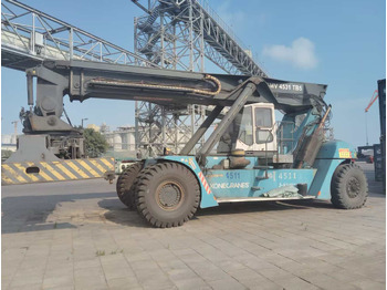 آلة حمل الحاويات في الأماكن الصغيرة KONECRANES SMV 4531 TB5 45 TON CAPACITY: صورة 4