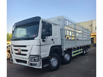 شاحنة ماشية SINOTRUK HOWO