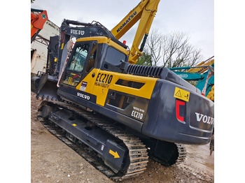 حفار زاحف VOLVO EC210B