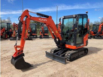 حفار صغير KUBOTA KX027-4