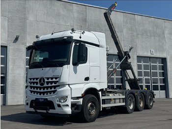 شاحنة برافعة خطافية MERCEDES-BENZ Arocs