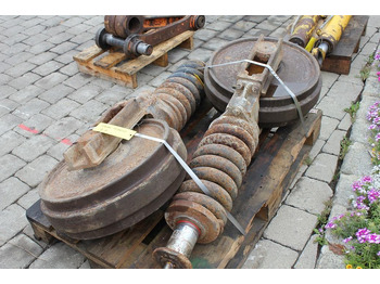 بكرة الجنزير - آلات الإنشاء Hitachi FH 200LC: صورة 5