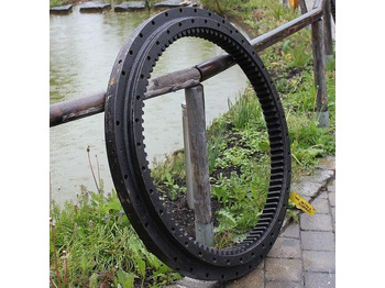 حلقة الدوران LIEBHERR