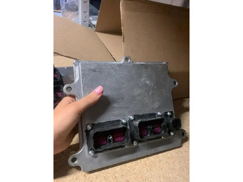 وحدة إي سي يو CUMMINS