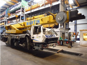 موبايل كرين GROVE