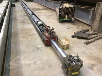 أسطوانة هيدروليكية GROVE