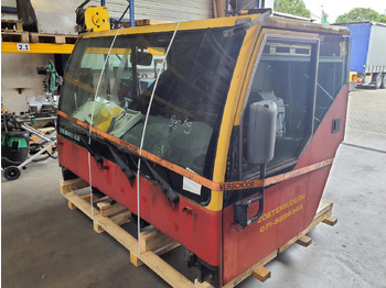 كابينة LIEBHERR