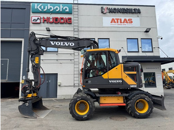 حفار ذو عجلات VOLVO EWR150E
