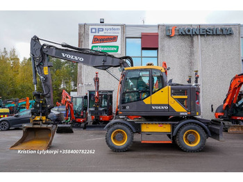 حفار ذو عجلات VOLVO EWR170E