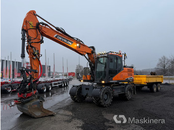 حفار زاحف DEVELON