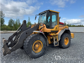 اللودر بعجل VOLVO L90F