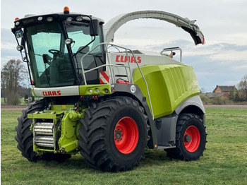 حصادة الأعلاف CLAAS Jaguar 950