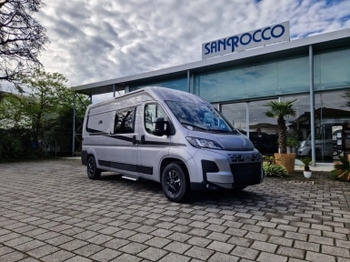 كرفان فان LAIKA