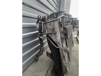 مبرد هواء الشحن - شاحنة Mercedes-Benz ACTROS MP4 A9605002801: صورة 5 مبرد هواء الشحن - شاحنة Mercedes-Benz ACTROS MP4 A9605002801: صورة 5