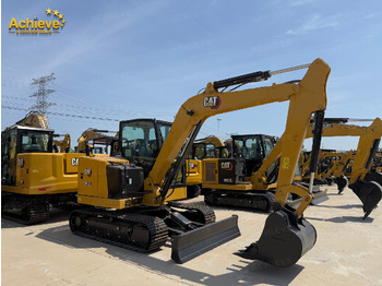 حفار زاحف CATERPILLAR 306