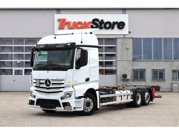 ناقلة حاويات/ شاحنة حاويات MERCEDES-BENZ Actros 2546