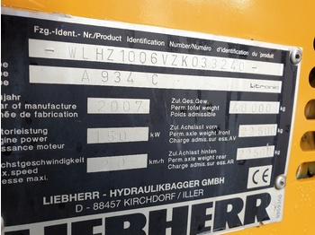 آلة التعامل مع النفايات LIEBHERR A 934