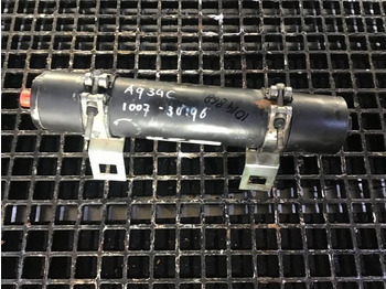 أسطوانة هيدروليكية LIEBHERR