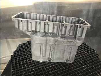 علبة المرافق LIEBHERR