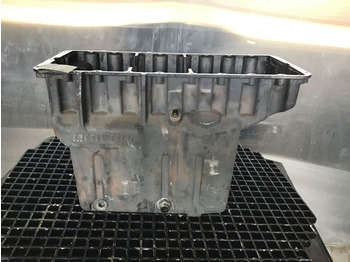 علبة المرافق LIEBHERR