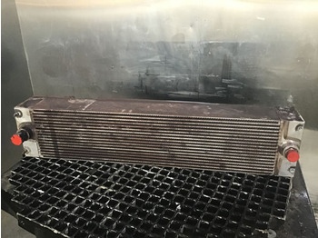 مبرد الزيت LIEBHERR