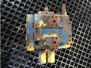 أجهزة هيدروليكية LIEBHERR