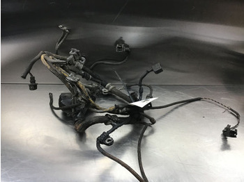 كابلات/ ضفيرة الأسلاك LIEBHERR