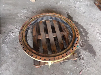 قطع الغيار LIEBHERR