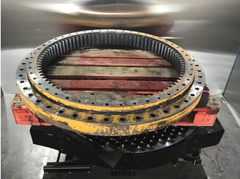 قطع الغيار LIEBHERR