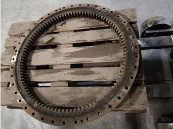 قطع الغيار LIEBHERR