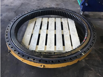 قطع الغيار LIEBHERR