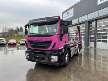 شاحنة لودر انزلاقي IVECO Stralis 460