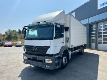 شاحنة ذات مبرد MERCEDES-BENZ Axor 1833