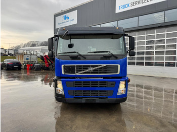 شاحنة صهريج VOLVO FM-440 4x2 Tankwagen 13'500L: صورة 2 شاحنة صهريج VOLVO FM-440 4x2 Tankwagen 13'500L: صورة 2