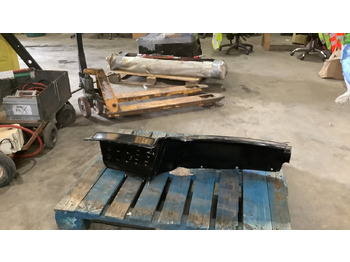 معدات الانشاءات IVECO WHEEL ARCH & STEP: صورة 3