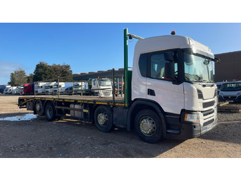 شاحنة سحب SCANIA P 410