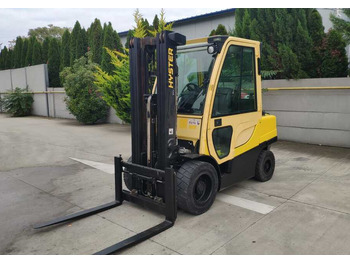 رافعة شوكية تعمل بالغاز HYSTER