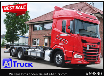 ناقلة حاويات/ شاحنة حاويات DAF XF 480