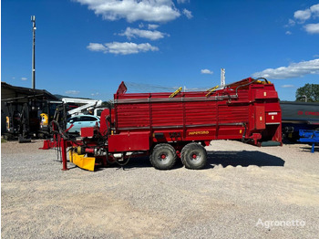 عربة ذاتية التحميل