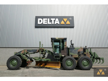 ماكينة تسوية CATERPILLAR