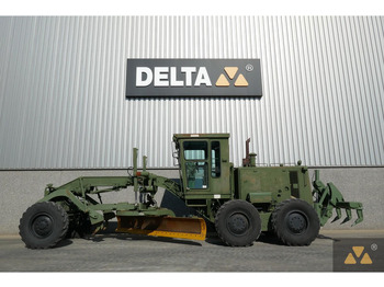 ماكينة تسوية CATERPILLAR