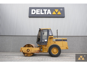 مدحلة CATERPILLAR